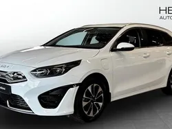 Vit (white) Begagnad 2022 Kia Ceed Sportswagon Advance Kombi | 249 900 kr (Marknadspris)