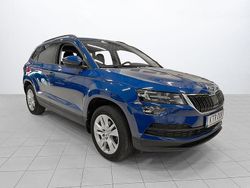 Blå Begagnad 2021 Skoda Karoq Ambition SUV | 259 900 kr (Marknadspris)