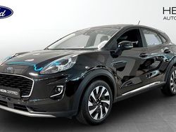 Svart (black) Begagnad 2023 Ford Puma Gen-E Titanium SUV | 234 000 kr (Marknadspris)