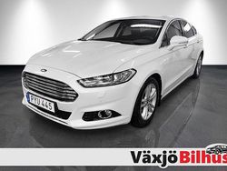 Vit Begagnad 2015 Ford Mondeo Titanium Halvkombi | 127 900 kr (Marknadspris)