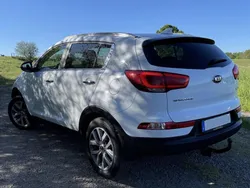 Vit Begagnad 2014 Kia Sportage SUV | 100 000 kr (Marknadspris)
