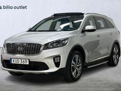 Grå Begagnad 2018 Kia Sorento GT-Line SUV | 307 900 kr (Marknadspris)