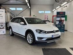 Vit Begagnad 2016 VW Golf Alltrack Kombi | 164 900 kr (Marknadspris)