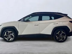 Vit Begagnad 2021 Hyundai Tucson Advanced SUV | 325 000 kr (Marknadspris)