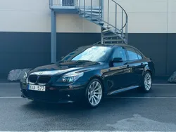 Svart Begagnad 2006 BMW 550 M Sport Sedan | 129 400 kr