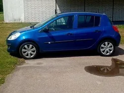 Blå Begagnad 2008 Renault Clio R.S. Halvkombi | 15 500 kr