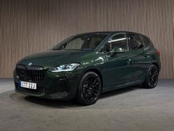 Grön Begagnad 2023 BMW 230 M Sport Minibuss | 388 900 kr