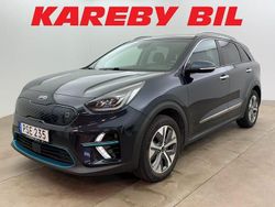 Blå Begagnad 2020 Kia e-Niro Plus SUV | 193 900 kr (Marknadspris)