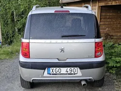 Grå Begagnad 2006 Peugeot 1007 Sport Halvkombi | 28 900 kr