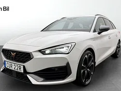Vit Begagnad 2023 Cupra Leon VZ Kombi | 299 900 kr (Marknadspris)