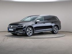 Svart Begagnad 2022 VW Passat Alltrack Executive Kombi | 309 000 kr (Bra pris)