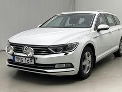Vit Begagnad 2017 VW Passat | 142 800 kr (Bra pris)