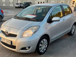 Silver Begagnad 2010 Toyota Yaris Halvkombi | 44 700 kr (Lite dyr)