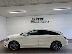 Vit Begagnad 2016 Mercedes CLA250 Shooting Brake Kombi | 184 500 kr