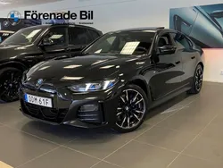Svart Ny 2025 BMW i4 Comfort Edition Sedan | 816 800 kr (Marknadspris)