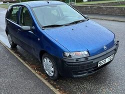 Begagnad 2001 Fiat Punto Halvkombi | 9 900 kr