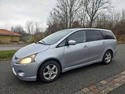 Silver Begagnad 2006 Mitsubishi Grandis Minibuss | 19 000 kr (Marknadspris)