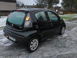 Svart Begagnad 2009 Citroën C1 Halvkombi | 7 000 kr (Superpris)