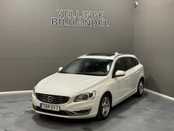 Vit Begagnad 2014 Volvo V60 Summum Kombi | 134 900 kr (Marknadspris)