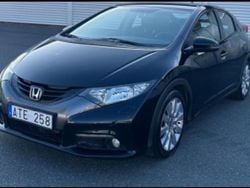 Svart Begagnad 2013 Honda Civic Sport Halvkombi | 49 000 kr (Bra pris)
