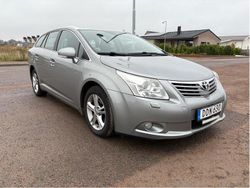 Grå Begagnad 2009 Toyota Avensis Business Edition Kombi | 36 900 kr (Bra pris)