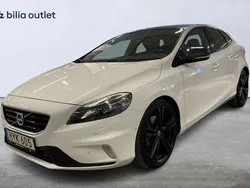 Vit Begagnad 2015 Volvo V40 R-Design Kombi | 209 900 kr (Marknadspris)
