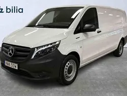 Vit Begagnad 2023 Mercedes e-Vito Minibuss | 373 750 kr (Bra pris)