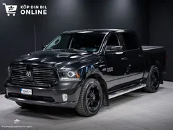 Mörkröd (svart metallic ) Begagnad 2017 Dodge Ram Pickup | 384 900 kr (Marknadspris)