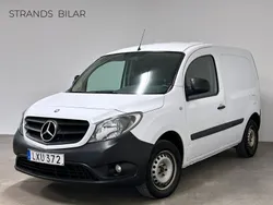 Vit Begagnad 2015 Mercedes Citan 109 Van | 64 000 kr (Bra pris)