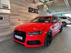 Röd Begagnad 2016 Audi RS6 Performance Kombi | 729 000 kr (Marknadspris)