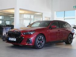Röd/orange Begagnad 2024 BMW i5 M Sport Sedan | 699 800 kr (Superpris)