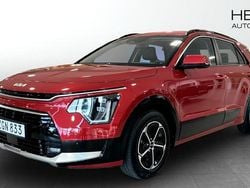 Röd (red) Begagnad 2022 Kia Niro SUV | 290 000 kr (Marknadspris)
