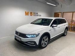 Vit Begagnad 2020 VW Passat Alltrack Kombi | 209 700 kr (Marknadspris)