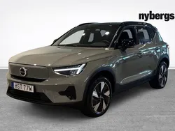 Grön Begagnad 2024 Volvo XC40 Core SUV | 404 000 kr
