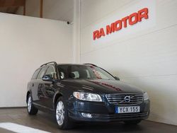 Grå Begagnad 2016 Volvo V70 Momentum Kombi | 164 900 kr (Marknadspris)