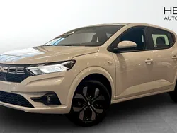 Vit (white) Ny 2025 Dacia Sandero Expression Halvkombi | 219 900 kr (Marknadspris)