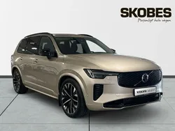 Ljusgrå (grå) Begagnad 2025 Volvo XC90 Ultra SUV | 969 400 kr