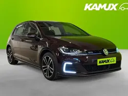 Svart Begagnad 2018 VW Golf VII GTE Halvkombi | 184 800 kr (Marknadspris)