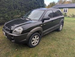 Svart Begagnad 2005 Hyundai Tucson SUV | 29 500 kr (Bra pris)