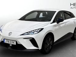 Vit (white) Begagnad 2023 MG MG4 EV Halvkombi | 249 900 kr (Marknadspris)