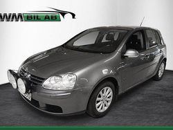 Mörkgrå Begagnad 2006 VW Golf V Trendline Halvkombi | 24 000 kr (Marknadspris)