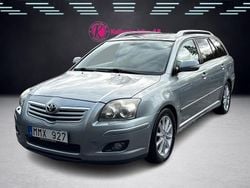 Grå Begagnad 2007 Toyota Avensis Kombi | 48 900 kr (Marknadspris)