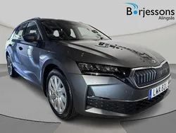 Grå Ny 2025 Skoda Octavia Selection Kombi | 376 400 kr (Marknadspris)