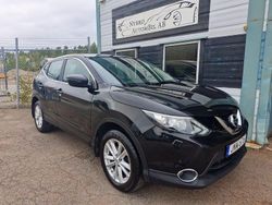Svart Begagnad 2014 Nissan Qashqai SUV | 109 900 kr (Marknadspris)