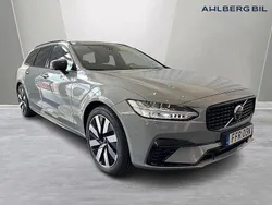 Grå Begagnad 2024 Volvo V90 Plus Kombi | 539 500 kr (Lite dyr)