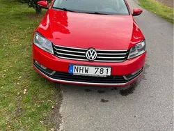Röd Begagnad 2014 VW Passat Kombi | 69 000 kr (Marknadspris)