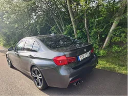 Grå Begagnad 2017 BMW 330e M Sport Sedan | 189 000 kr (Dyr)