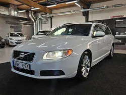 Vit Begagnad 2013 Volvo V70 Momentum Kombi | 84 900 kr (Superpris)