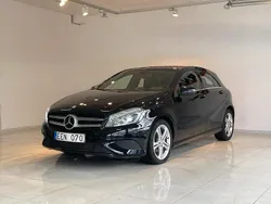 Svart Begagnad 2013 Mercedes A180 Urban Halvkombi | 130 000 kr (Marknadspris)
