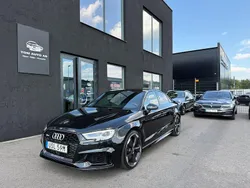 Svart Begagnad 2020 Audi RS3 Comfort Halvkombi | 479 900 kr (Bra pris)